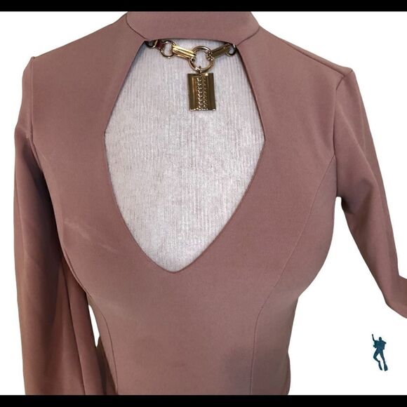 A shady mauve cropped blouse - Picture 3 of 8